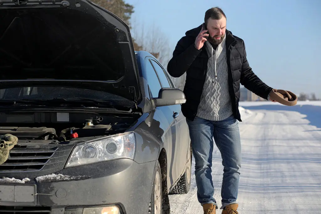 Man calling for help after his battery dies leaving him stranded